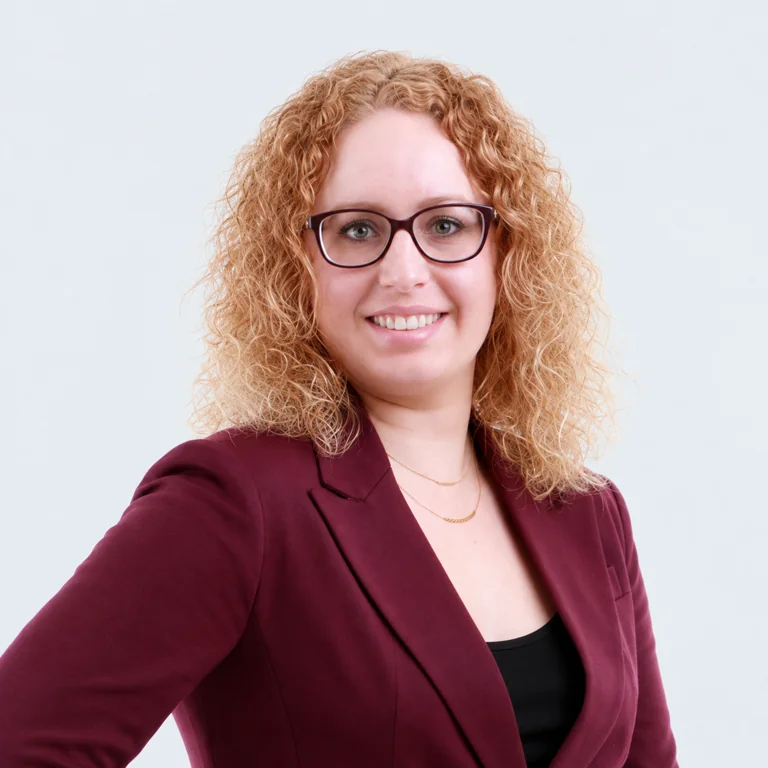 Magalie Blondin, adjointe administrative